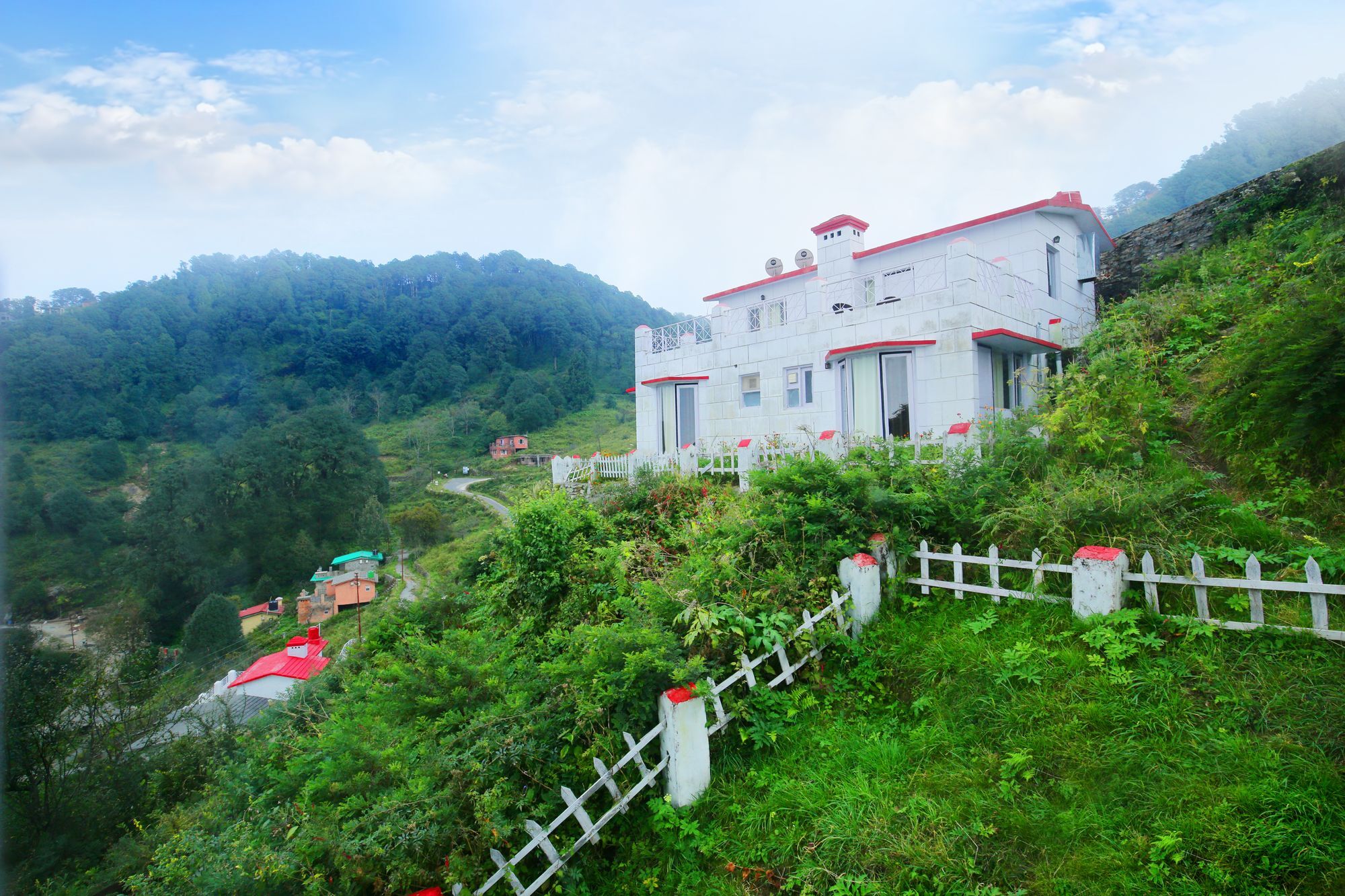 The Swiss Village Resort ناينيتال المظهر الخارجي الصورة
